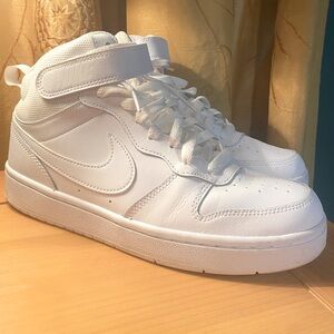 Nike Court Borough Mid 2 White Sneakers size 6.5Y(8 Women size) very light wear
